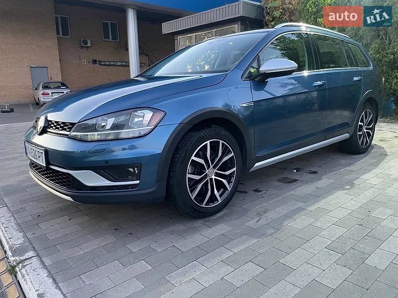 Volkswagen Golf Alltrack