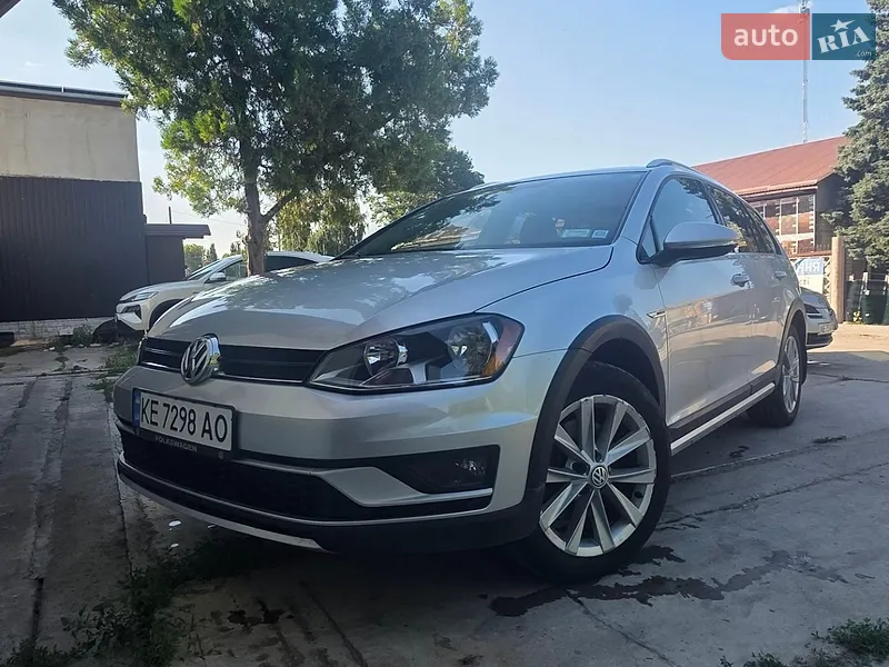 Volkswagen Golf Alltrack