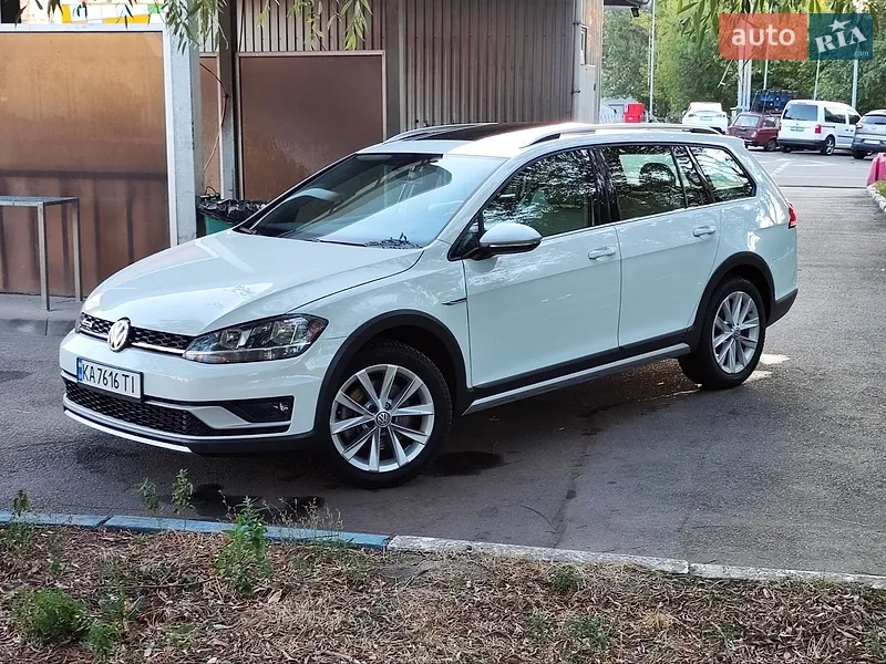 Volkswagen Golf Alltrack