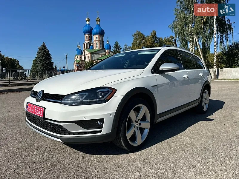 Volkswagen Golf Alltrack