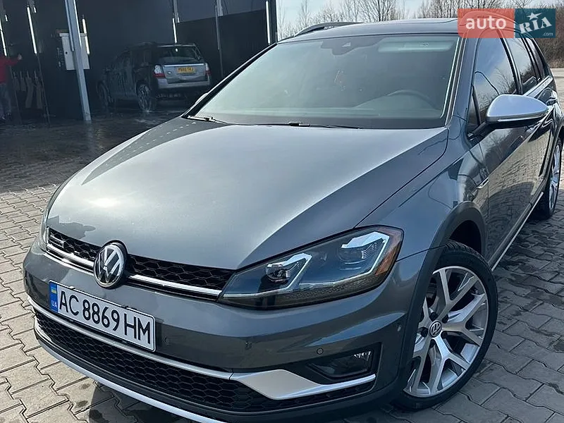 Volkswagen Golf Alltrack