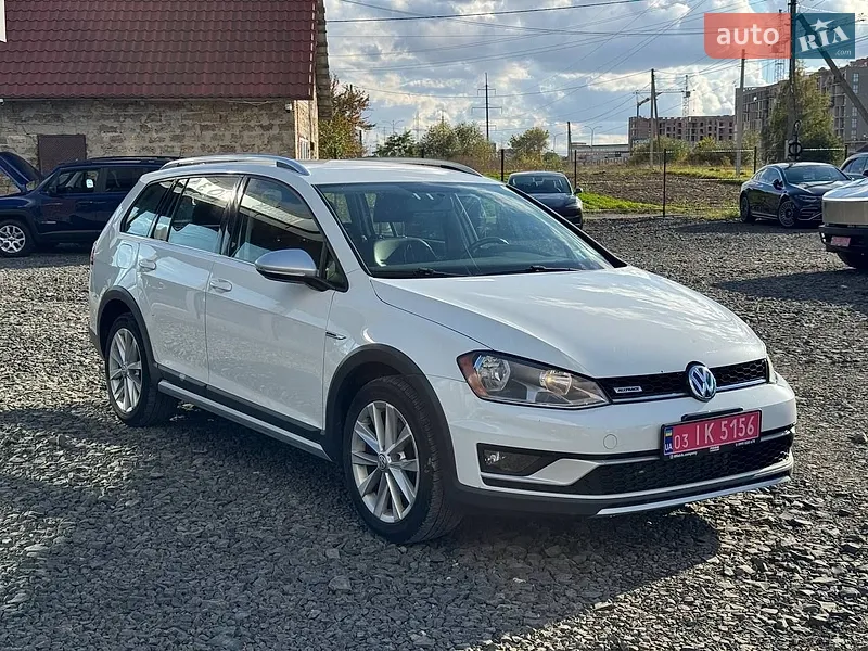 Volkswagen Golf Alltrack