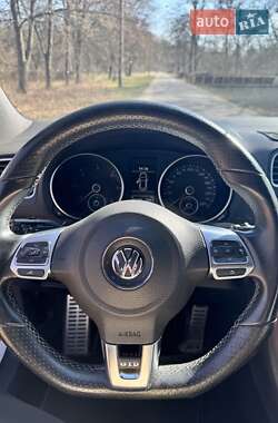 Хэтчбек Volkswagen Golf GTD 2011 в 