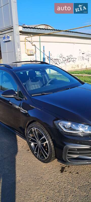 Универсал Volkswagen Golf GTD 2017 в Одессе