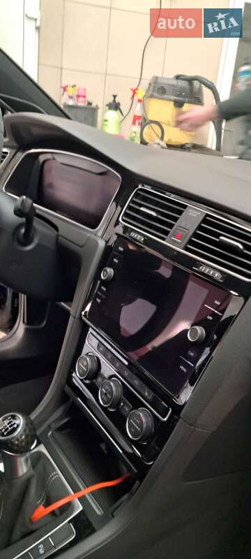 Универсал Volkswagen Golf GTD 2017 в Одессе