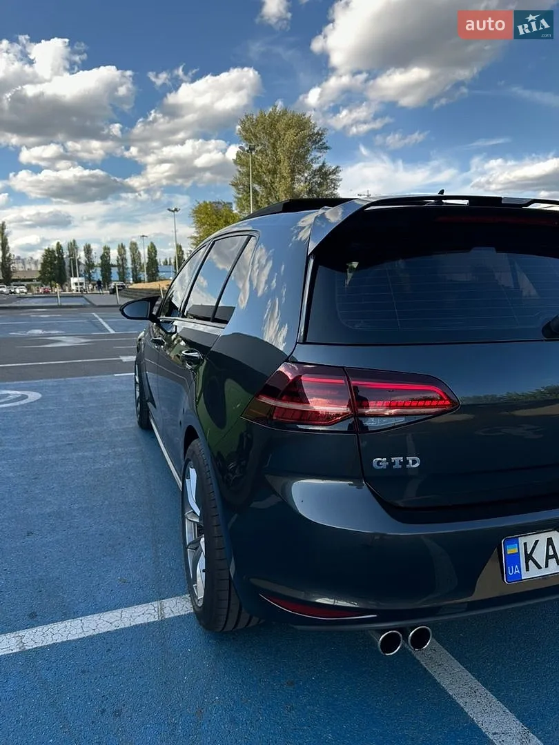 2013 Volkswagen Golf GTI - мініатюра 11