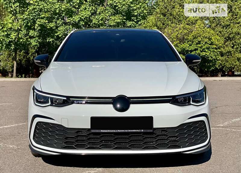 Хэтчбек Volkswagen Golf GTE 2020 в Кривом Роге