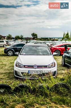 Хетчбек Volkswagen Golf GTI 2017 в Чернігові
