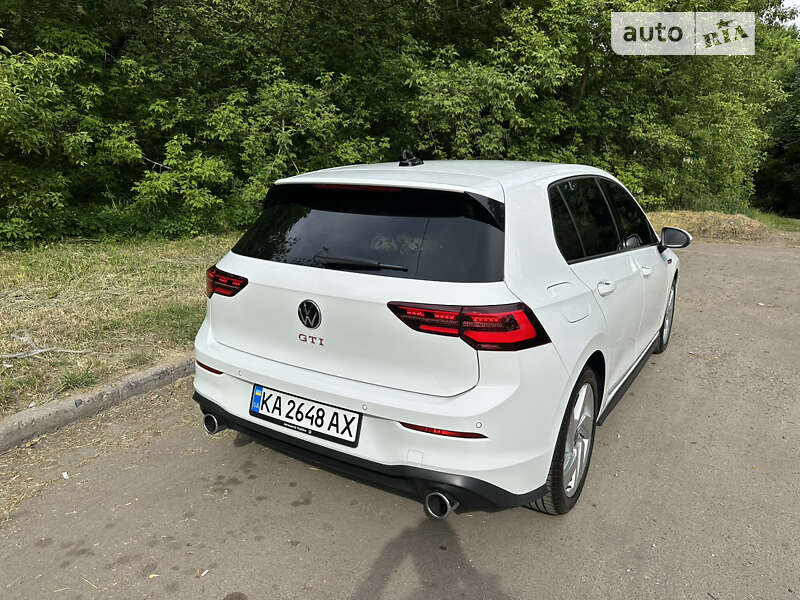 Хэтчбек Volkswagen Golf GTI 2021 в Киеве