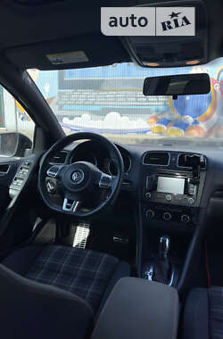 Хэтчбек Volkswagen Golf GTI 2011 в Харькове