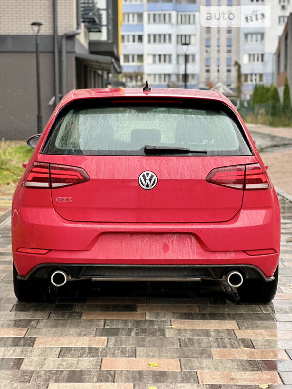 Хэтчбек Volkswagen Golf GTI 2019 в Василькове