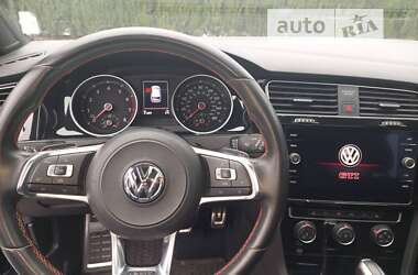 Хэтчбек Volkswagen Golf GTI 2020 в Днепре