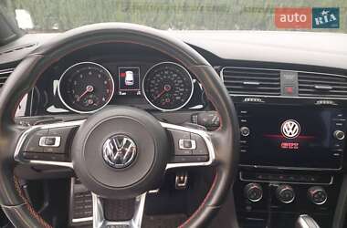 Хэтчбек Volkswagen Golf GTI 2020 в Днепре