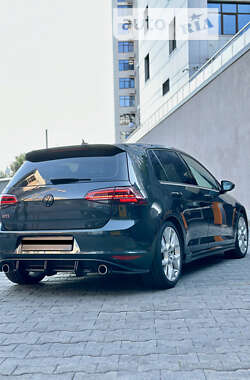 Хетчбек Volkswagen Golf GTI 2015 в Києві