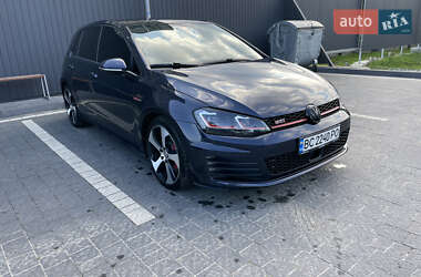Хетчбек Volkswagen Golf GTI 2017 в Львові