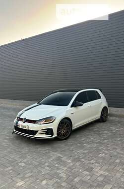 Хетчбек Volkswagen Golf GTI 2020 в Кривому Розі