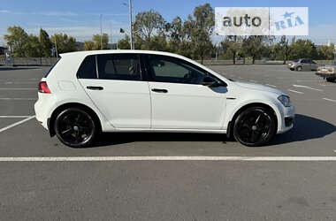 Хетчбек Volkswagen Golf GTI 2013 в Києві