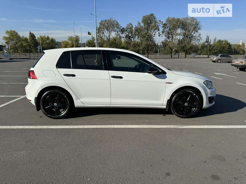 Volkswagen Golf GTI 2013 Volkswagen Golf GTI 2013