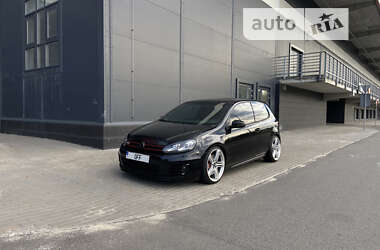 Хэтчбек Volkswagen Golf GTI 2012 в Киеве