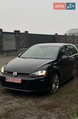 Хэтчбек Volkswagen Golf GTI 2015 в Костополе