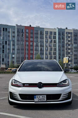 Хетчбек Volkswagen Golf GTI 2015 в Києві