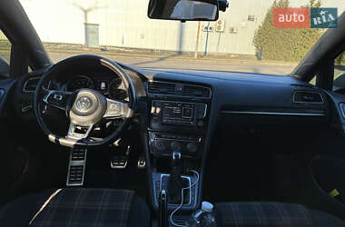 Хэтчбек Volkswagen Golf GTI 2015 в 