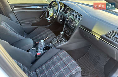 Хэтчбек Volkswagen Golf GTI 2015 в 