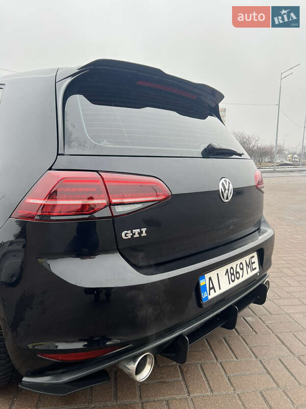 Хетчбек Volkswagen Golf GTI 2014 в Києві