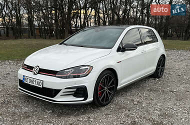 Хетчбек Volkswagen Golf GTI 2020 в Дніпрі