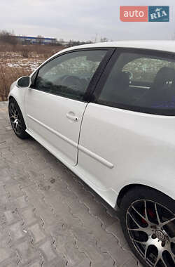 Хэтчбек Volkswagen Golf GTI 2008 в Киеве