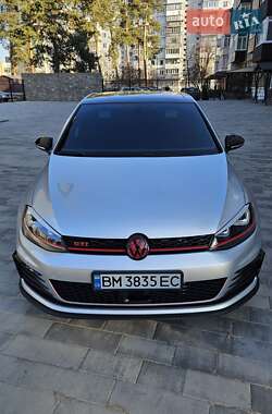 Хэтчбек Volkswagen Golf GTI 2016 в Ахтырке