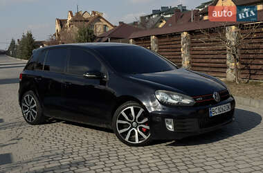 Хэтчбек Volkswagen Golf GTI 2012 в 