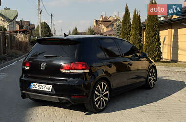 Хэтчбек Volkswagen Golf GTI 2012 в 