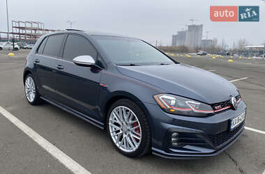 Хэтчбек Volkswagen Golf GTI 2020 в 