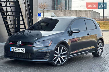 Хетчбек Volkswagen Golf GTI 2015 в Дніпрі