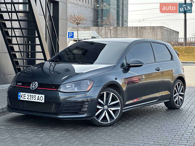 Хэтчбек Volkswagen Golf GTI 2015 в Днепре