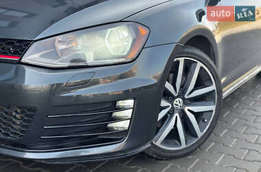 Хэтчбек Volkswagen Golf GTI 2015 в Днепре