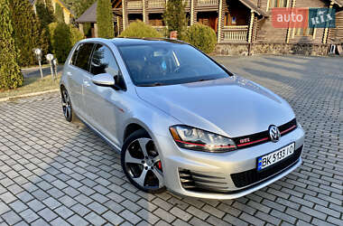 Хэтчбек Volkswagen Golf GTI 2015 в Ровно