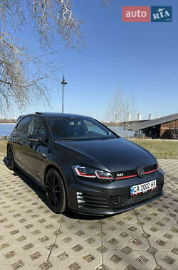 Хетчбек Volkswagen Golf GTI 2014 в Києві