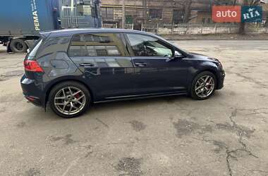 Хетчбек Volkswagen Golf GTI 2015 в 