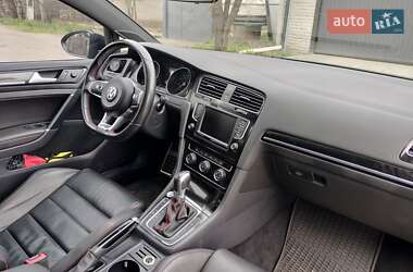 Хэтчбек Volkswagen Golf GTI 2015 в 