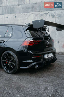 Хетчбек Volkswagen Golf GTI 2021 в 