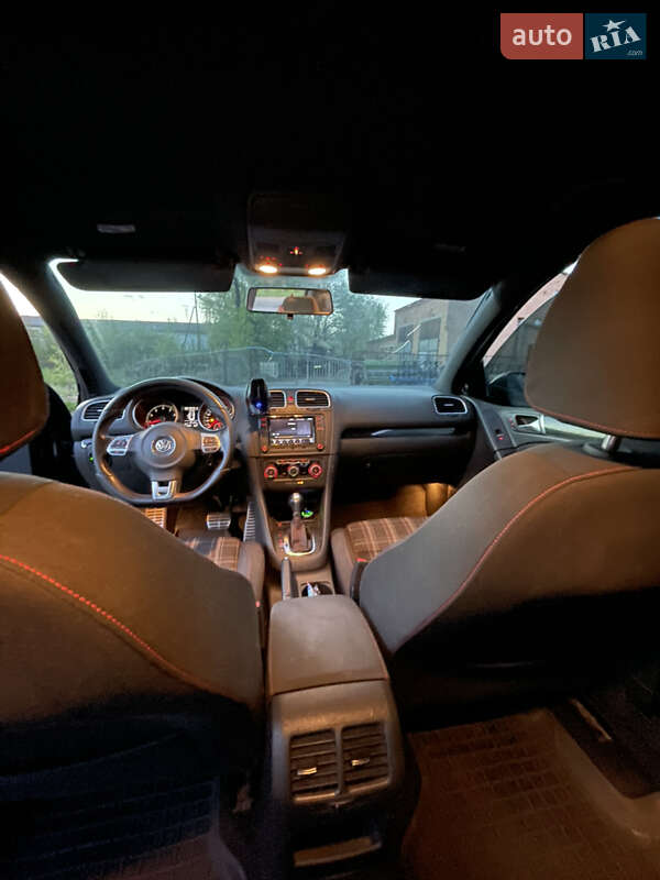 Хетчбек Volkswagen Golf GTI 2010 в Вінниці