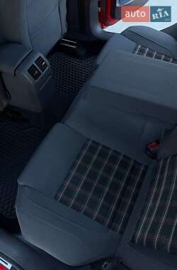 Хэтчбек Volkswagen Golf GTI 2007 в 