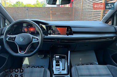 Хетчбек Volkswagen Golf GTI 2023 в 
