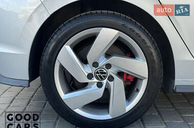 Хетчбек Volkswagen Golf GTI 2023 в 