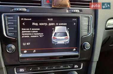 Хетчбек Volkswagen Golf GTI 2015 в 