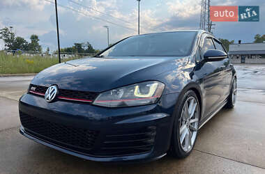 Volkswagen Golf GTI 2016