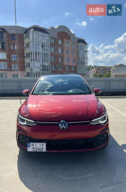 Хетчбек Volkswagen Golf GTI 2022 в 