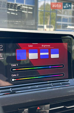 Хетчбек Volkswagen Golf GTI 2022 в 